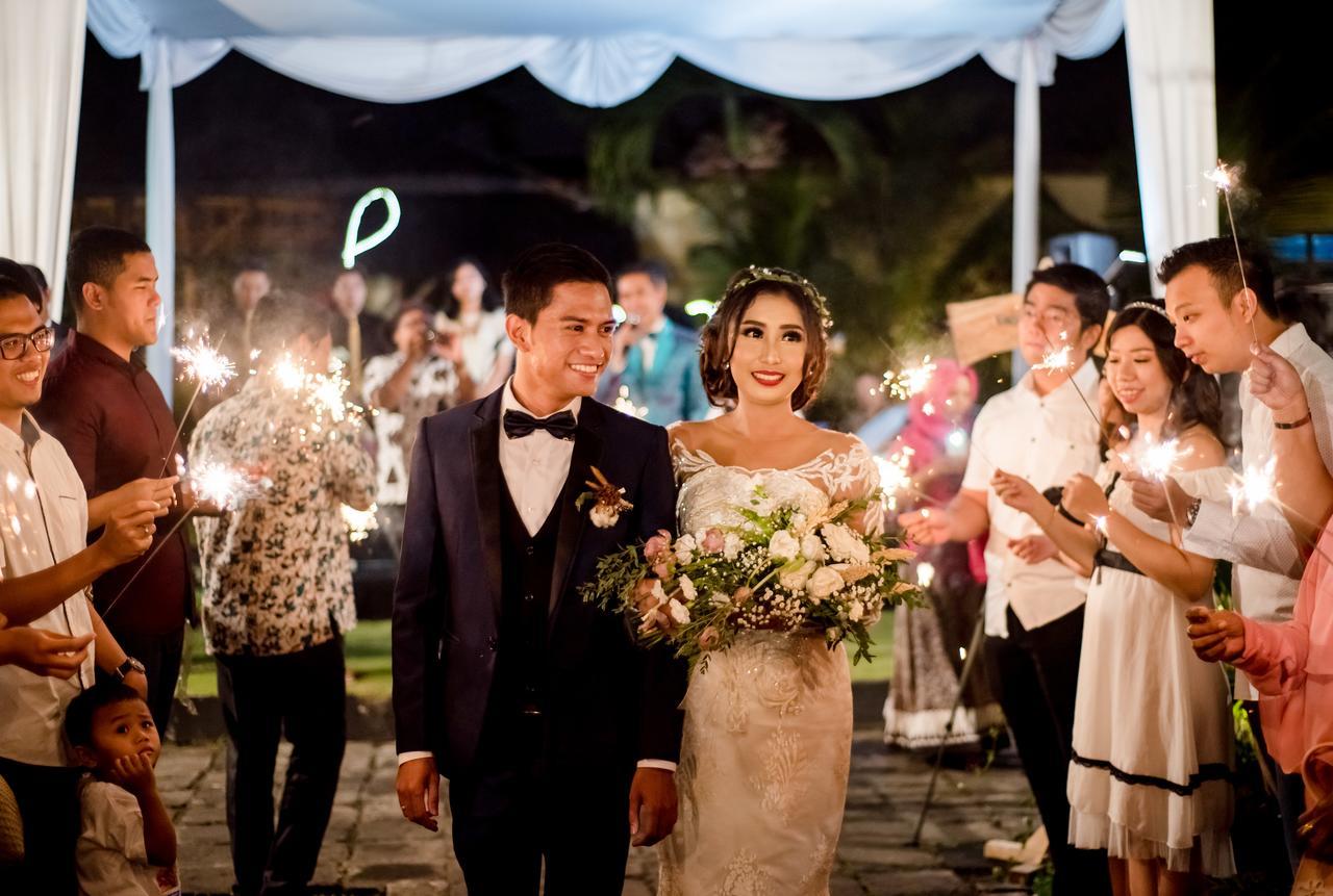 Tasneem Hotel Malioboro ジョグジャカルタ エクステリア 写真
